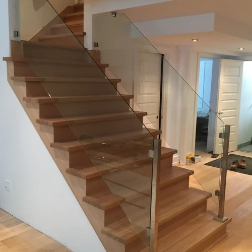 Plancher EXO concept escalier rampe verre construction 2
